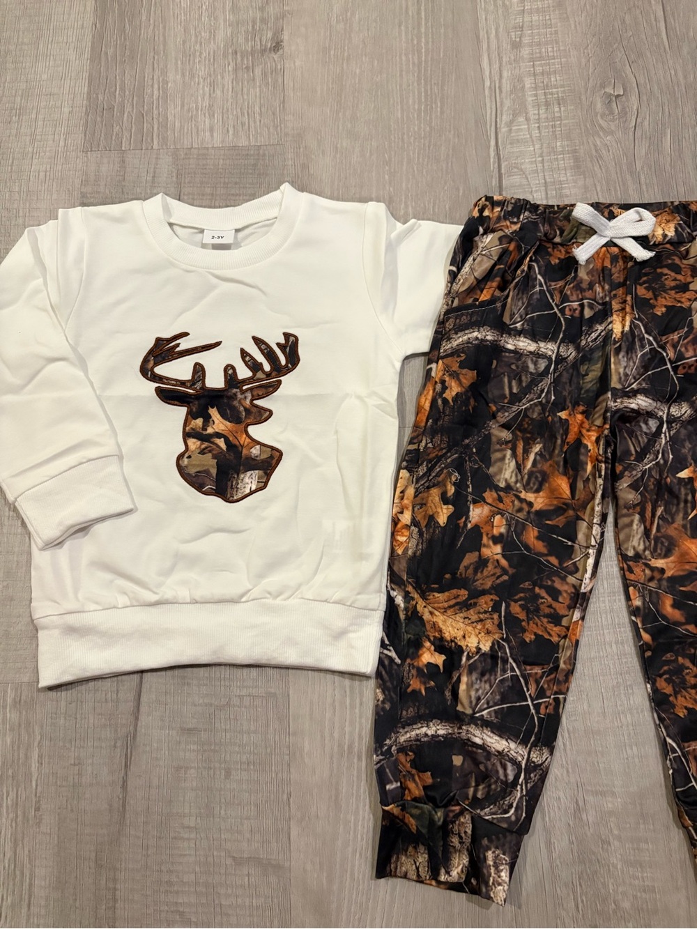 Kids White Sweatshirt & Brown Camo Jogger Set
